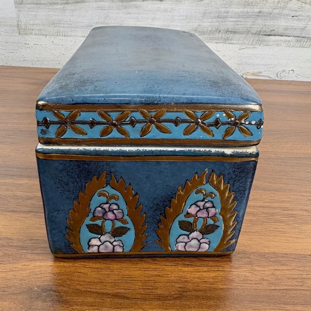 Antique Chinese Porcelain Enamel Cloisonné Trinket Box 9